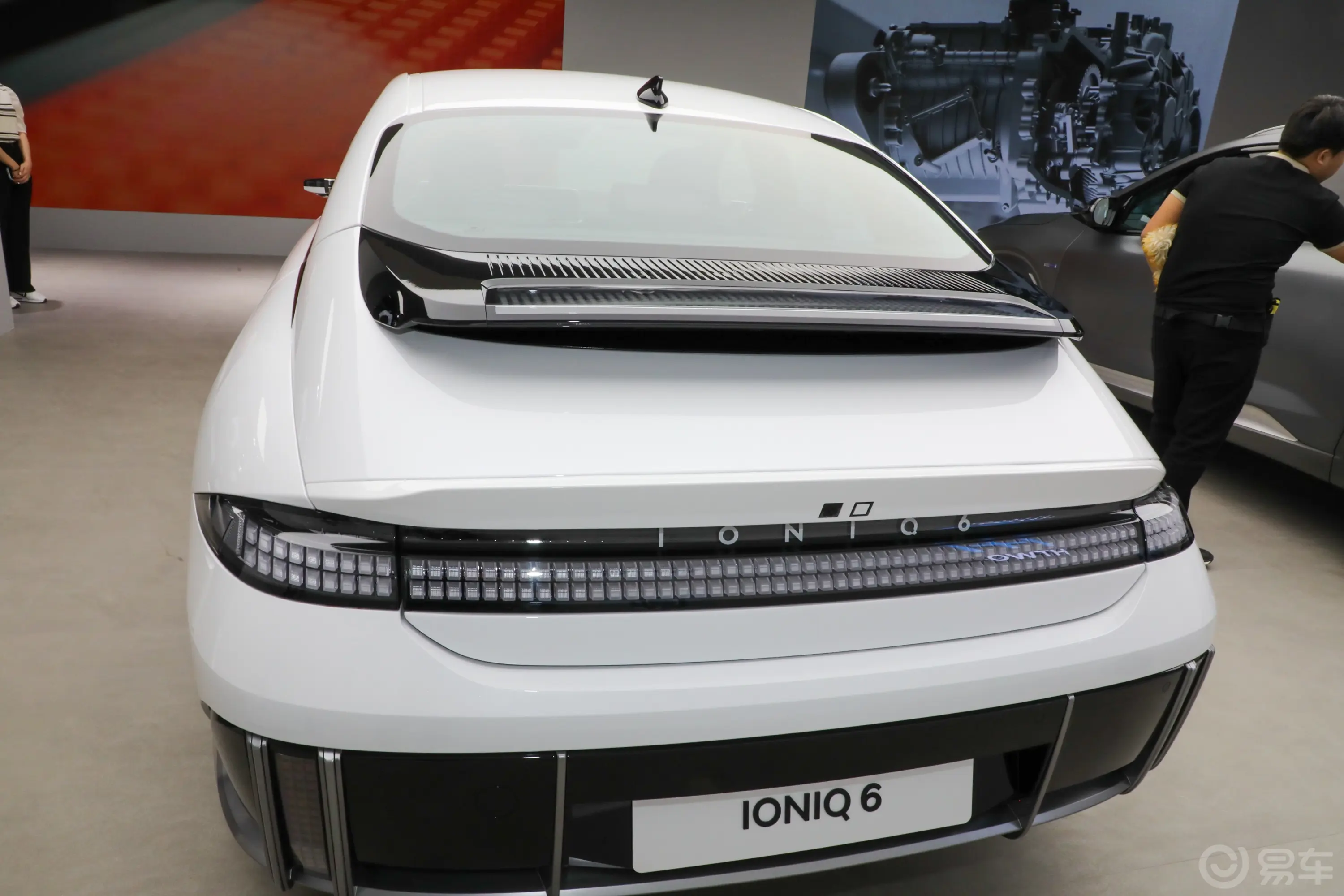 IONIQ(艾尼氪)6