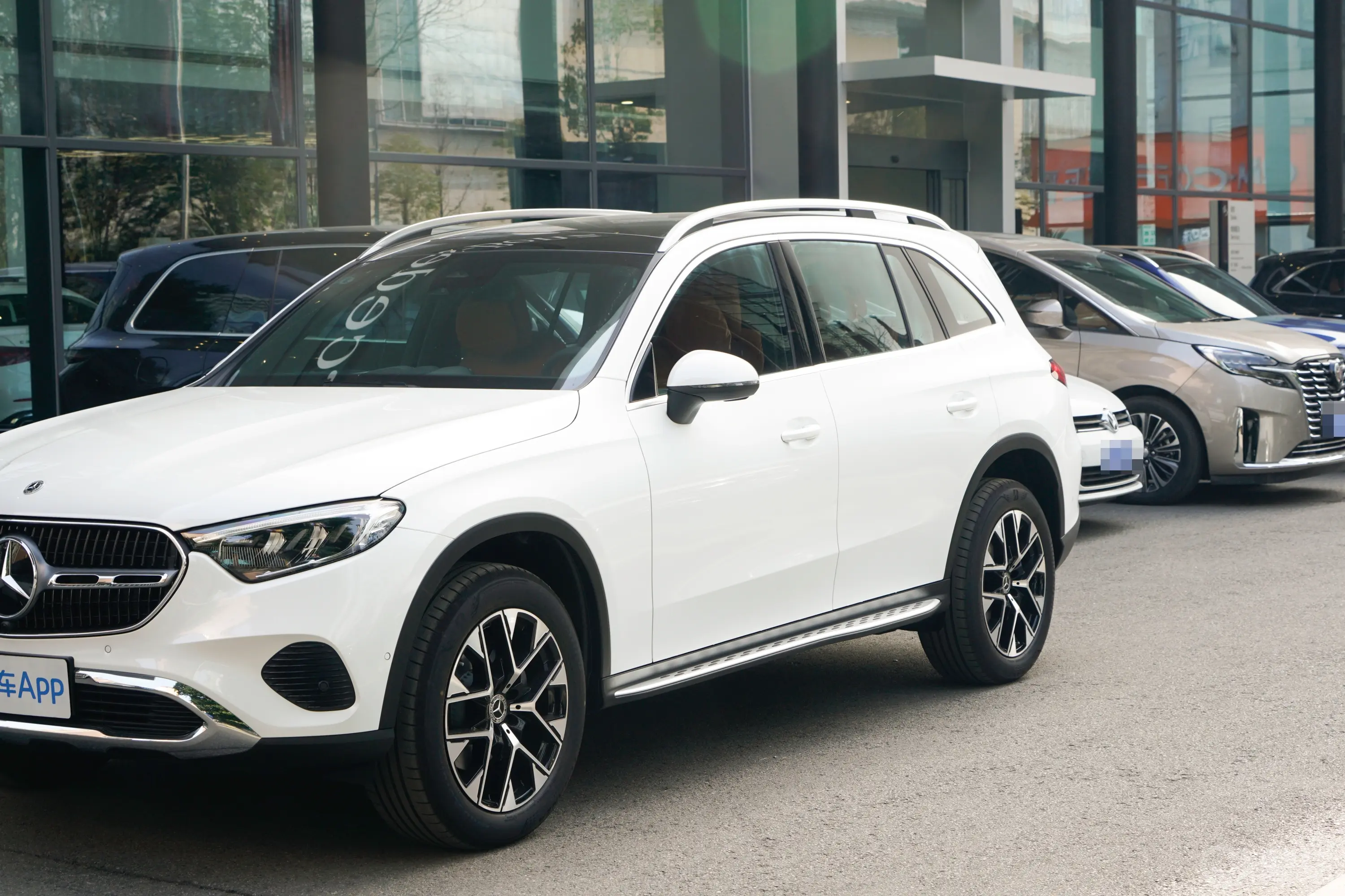 奔驰GLC改款  GLC 260 L 4MATIC 动感型 7座外观细节