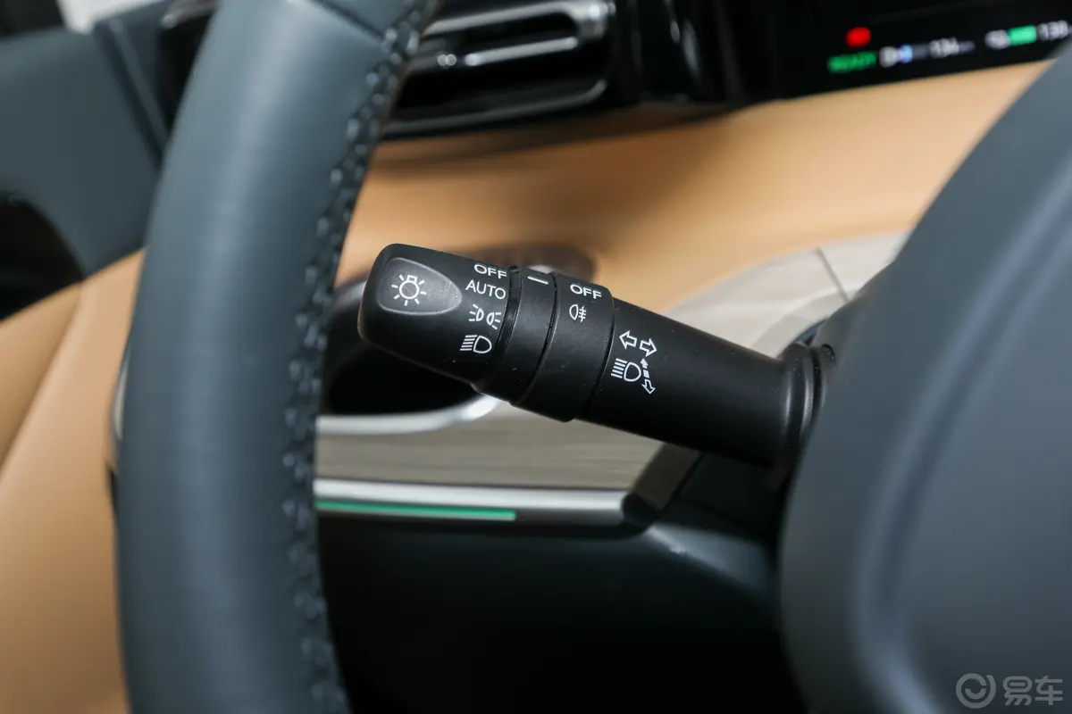 传祺E8新能源2.0L 150km MAX灯光控制区