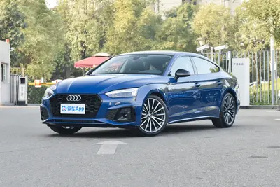 2024款 奥迪A5 Sportback 40 TFSI quattro 豪华动感型外观