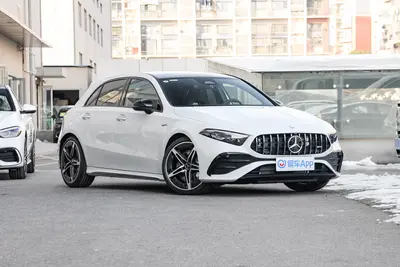 2024款 奔驰A级 AMG(进口) AMG A 35 4MATIC外观