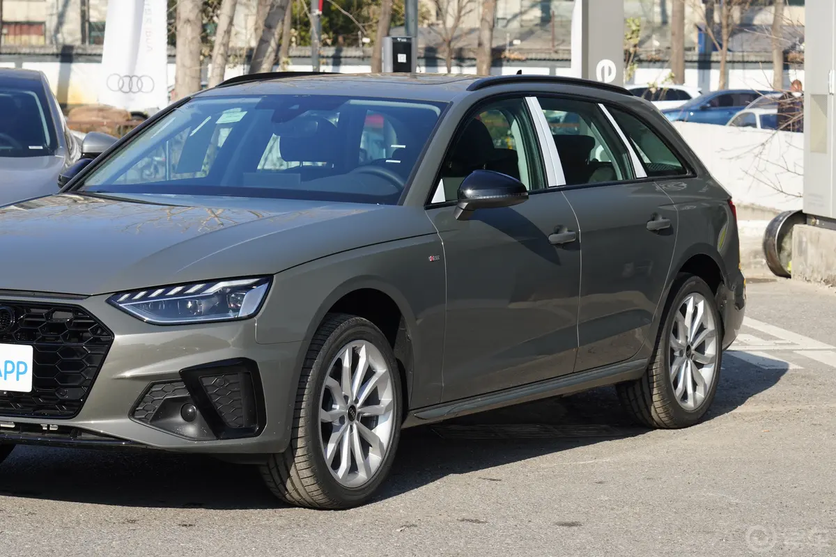 奥迪A4(进口)Avant 40 TFSI 时尚动感型外观细节