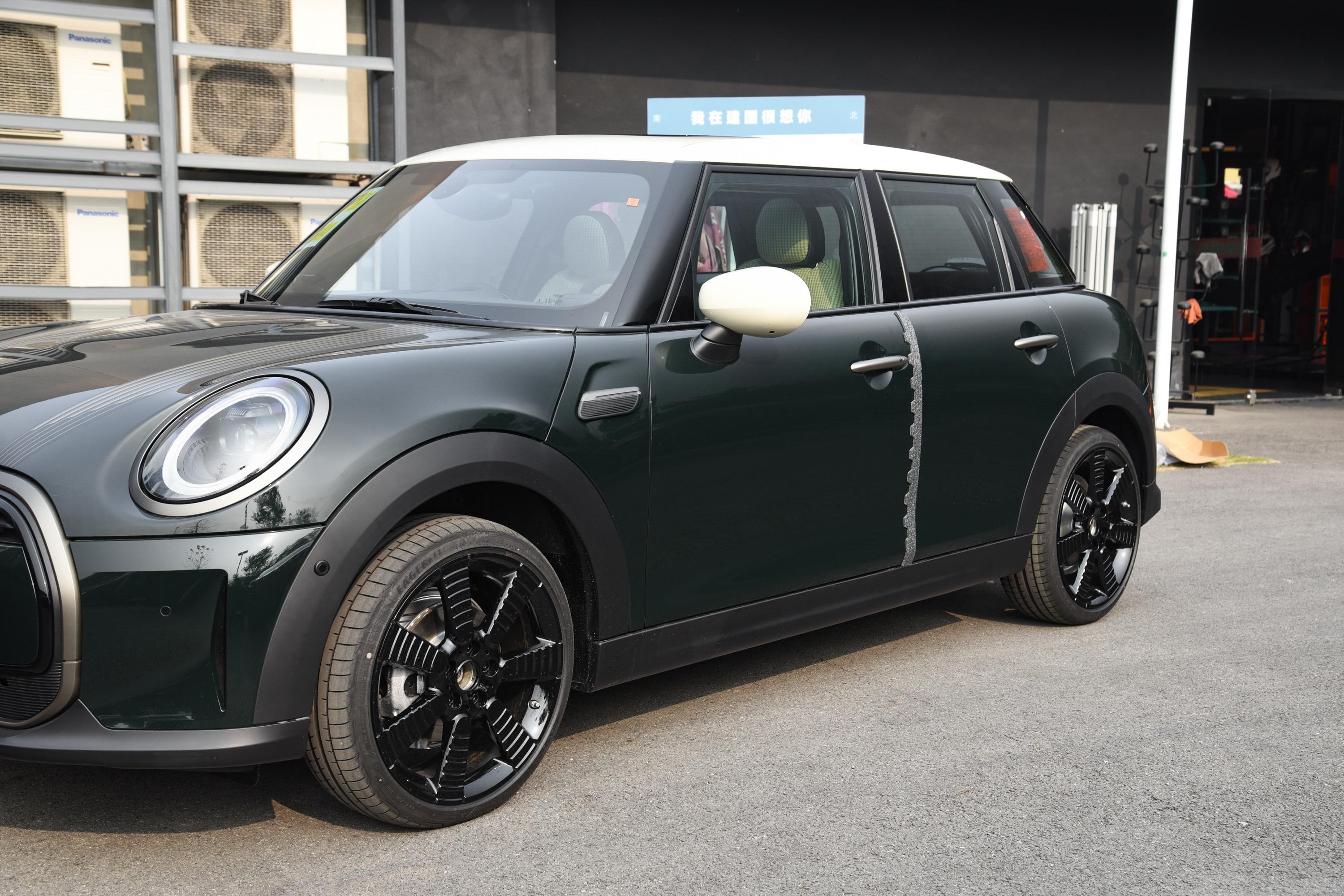 【MINI1.5T COOPER 执迷版 五门版外观细节图片-汽车图片大全】-易车