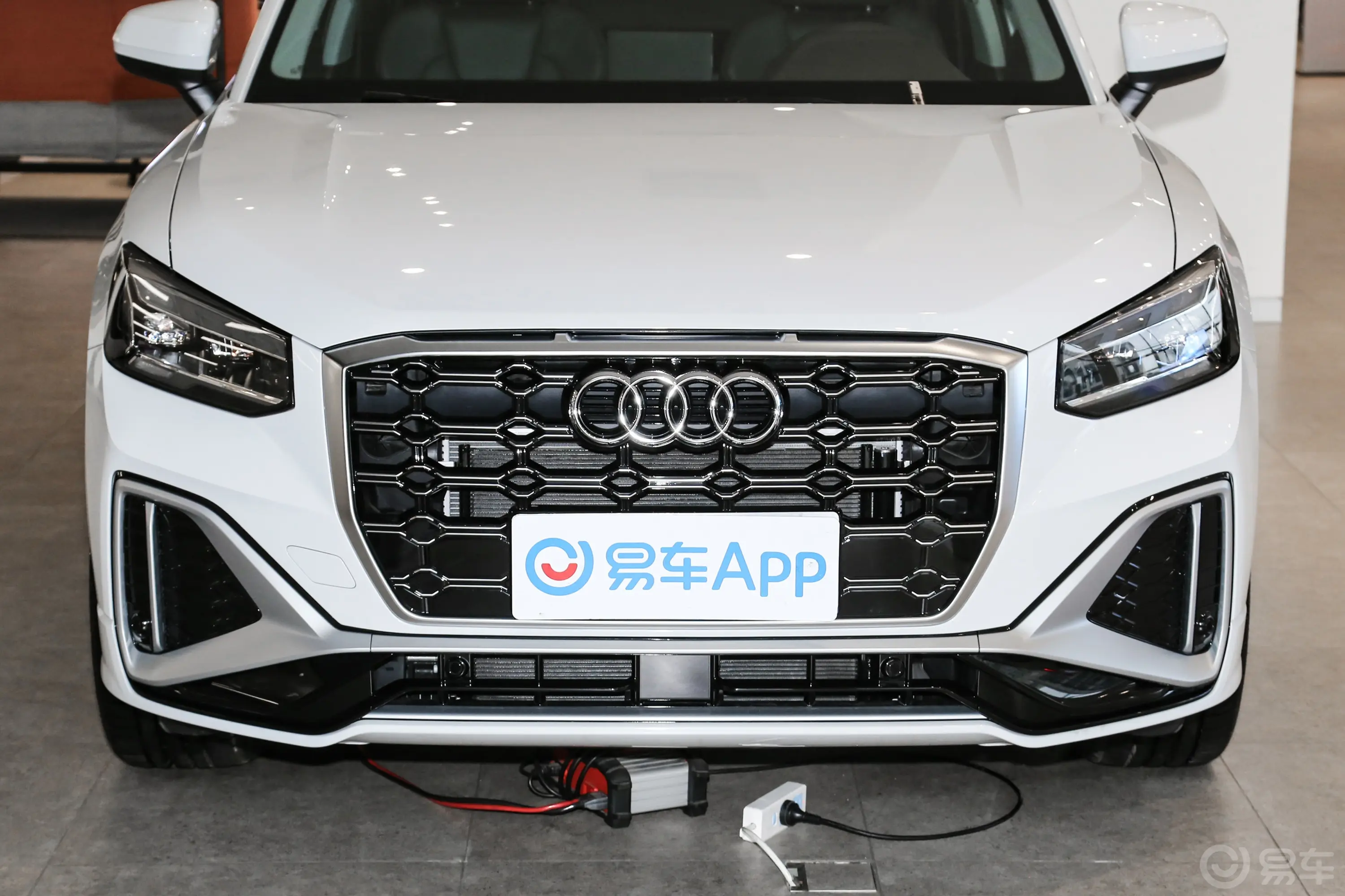 奥迪Q2L35 TFSI 进取动感型外观细节