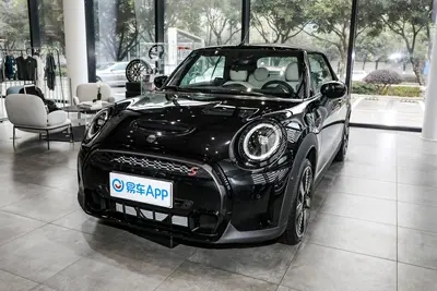 2023款 MINI CABRIO 改款二 2.0T COOPER S CABRIO 艺术家外观