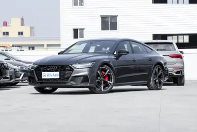 2024款 奥迪A7 55 TFSI quattro 尊享型外观