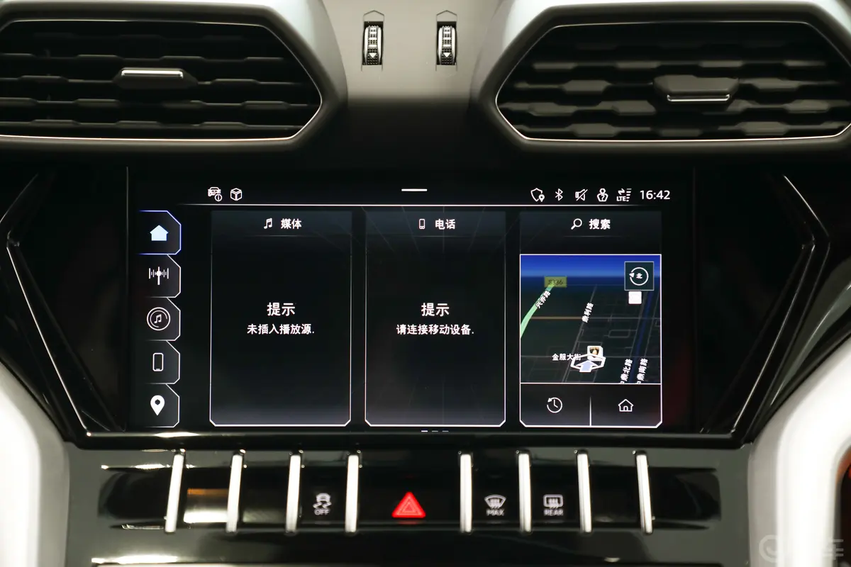 Urus4.0T V8 S车机