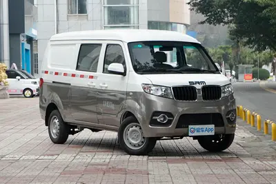 2024款 鑫源小海狮X30 1.5L 厢货标准型 5座 CNG外观