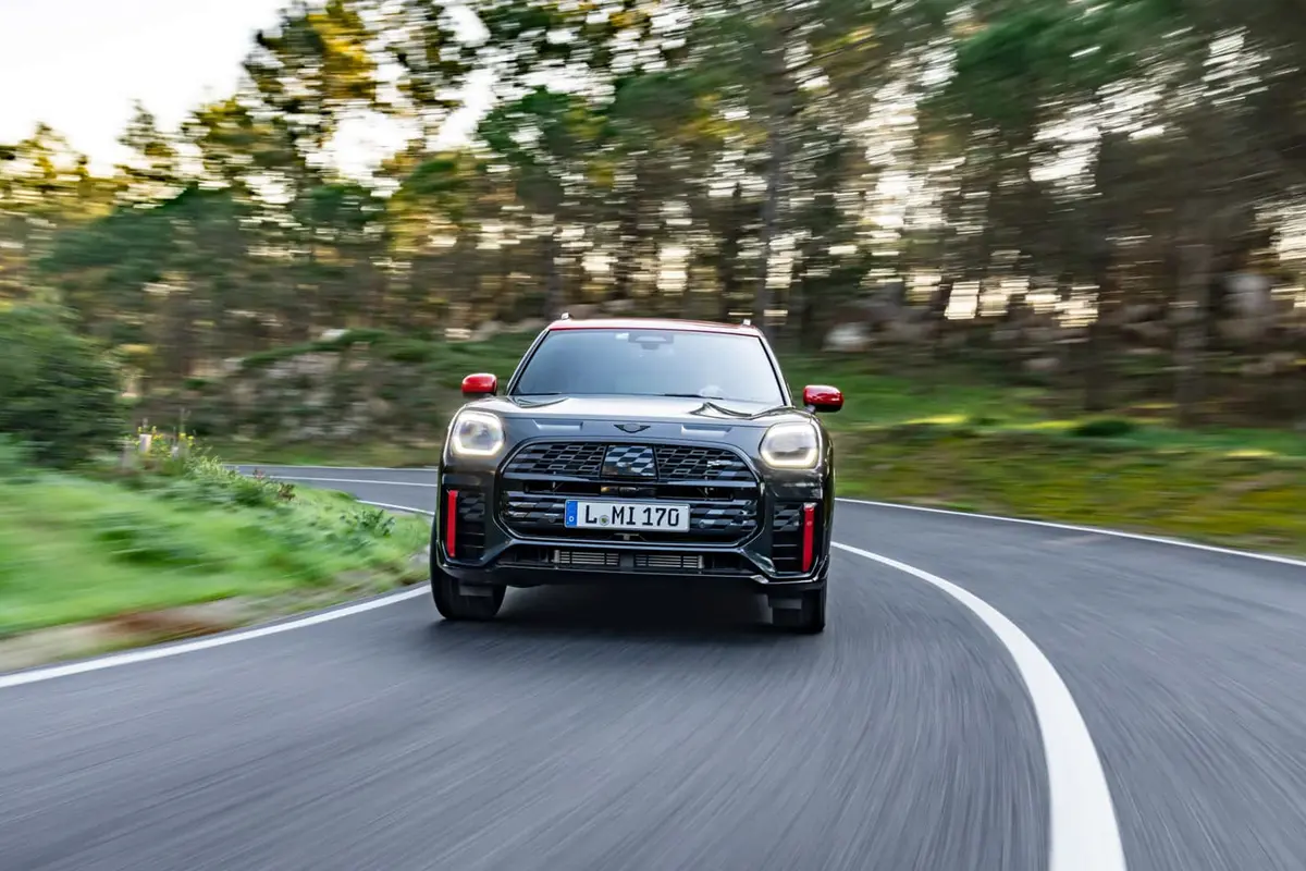 MINI JCW COUNTRYMAN