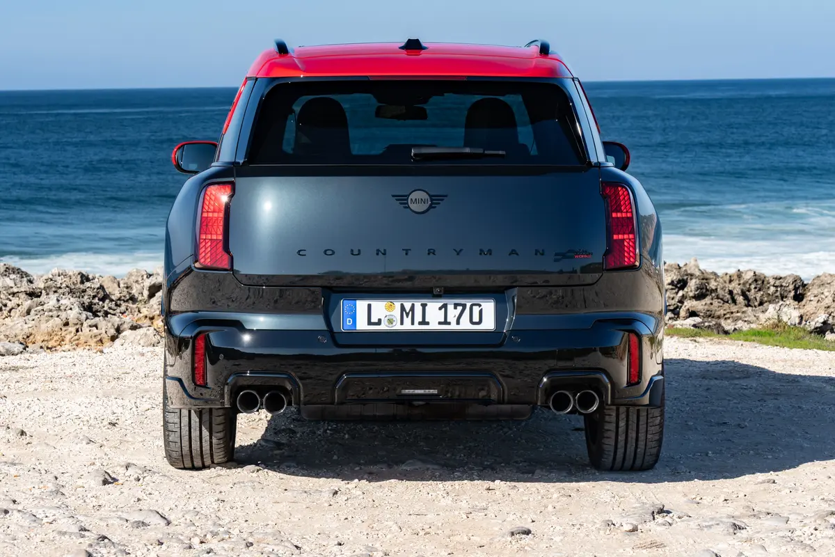 MINI JCW COUNTRYMAN