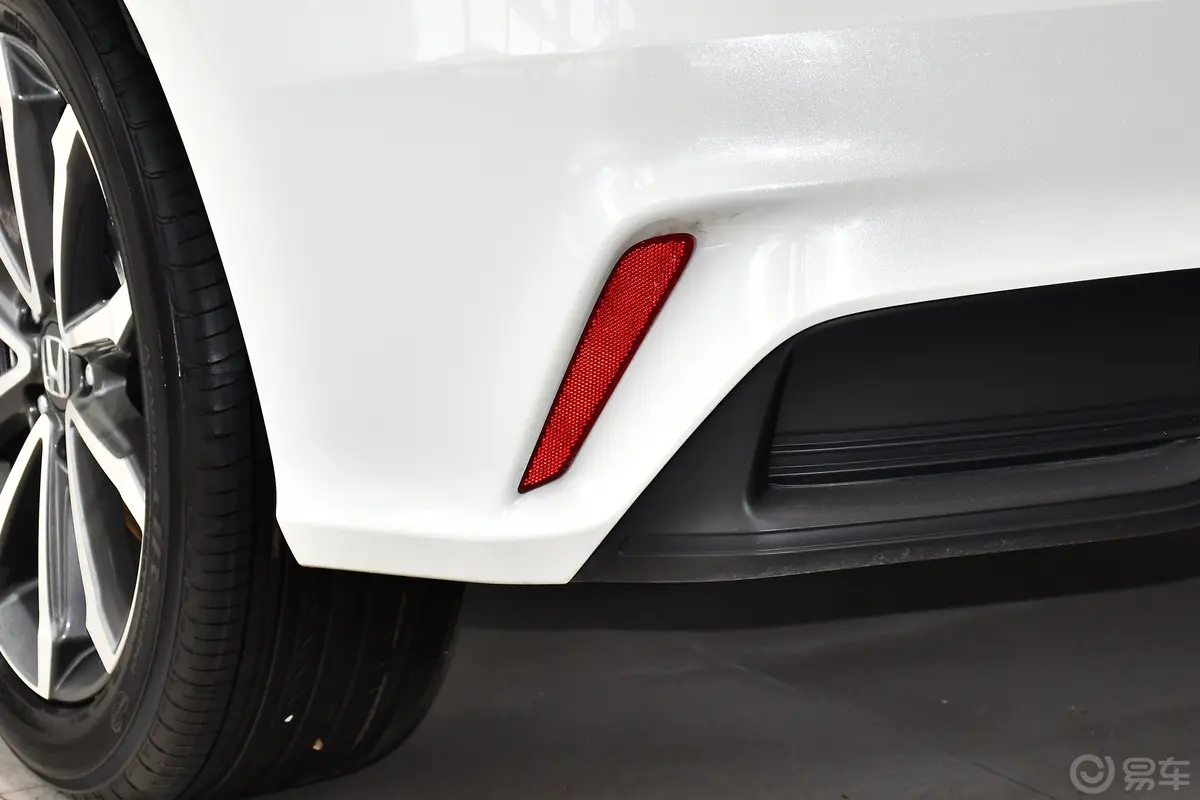 型格HATCHBACK e:HEV 2.0L 锐·领潮版外观细节