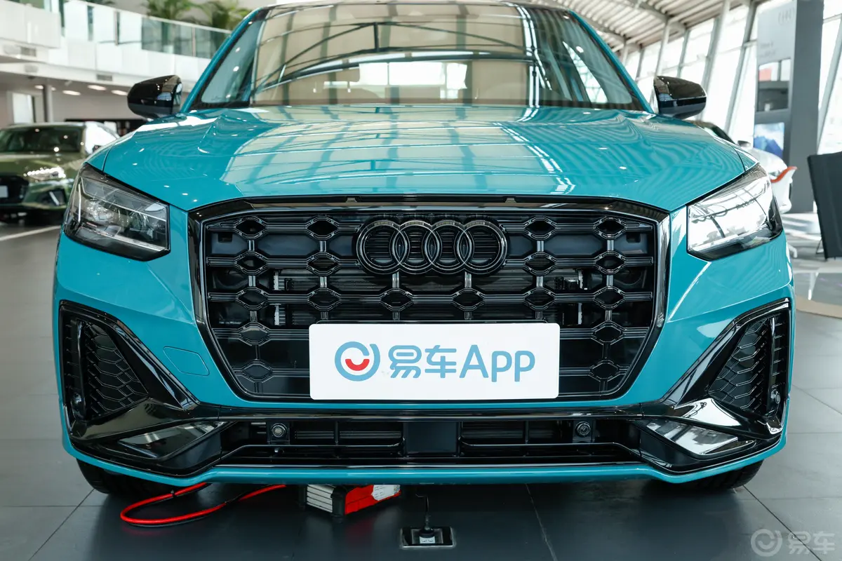 奥迪Q2L35 TFSI 时尚动感型外观细节