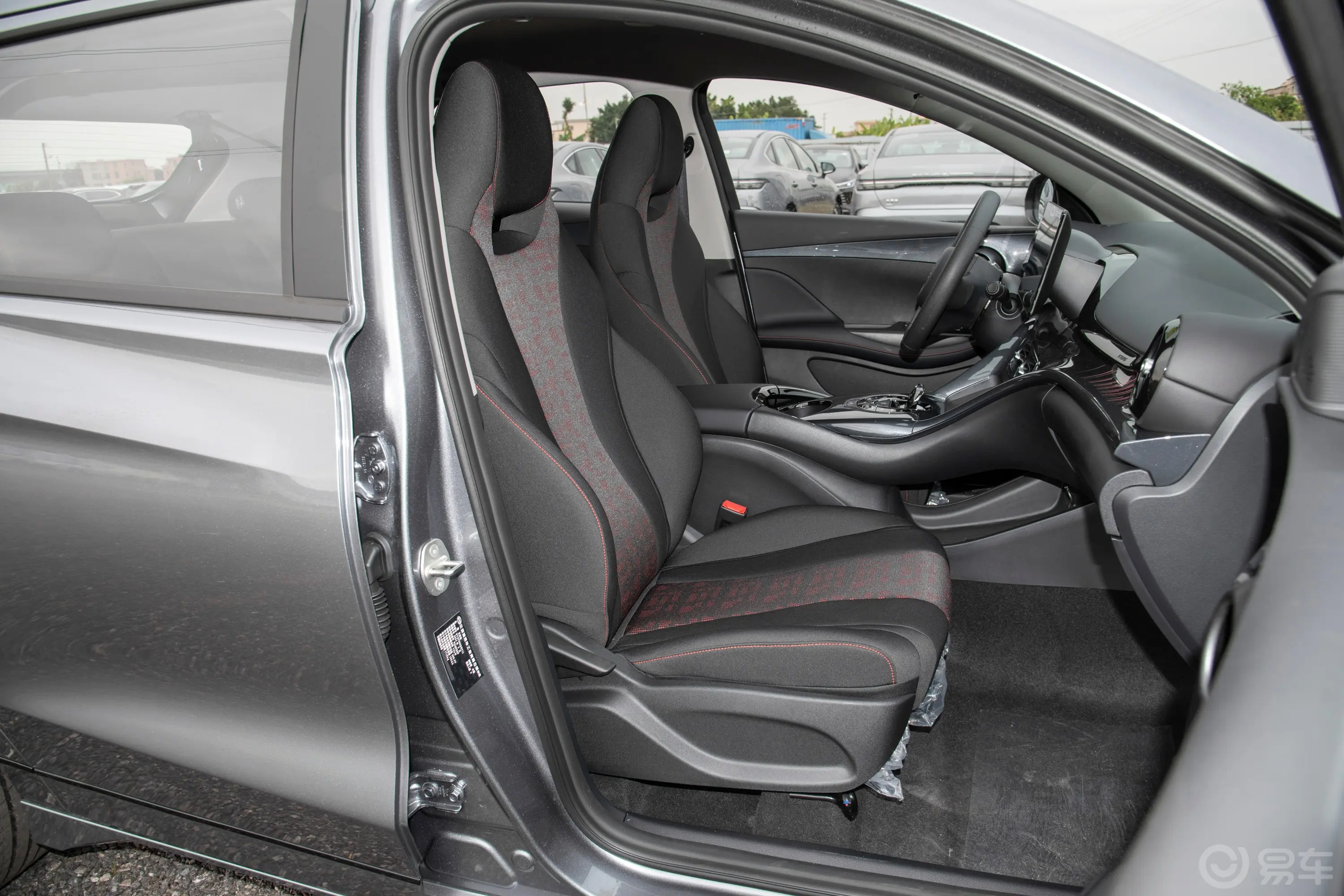 比亚迪e2荣耀版 405km 舒适型副驾驶座椅