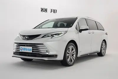 2024款 赛那 双擎 2.5L 两驱铂金版外观