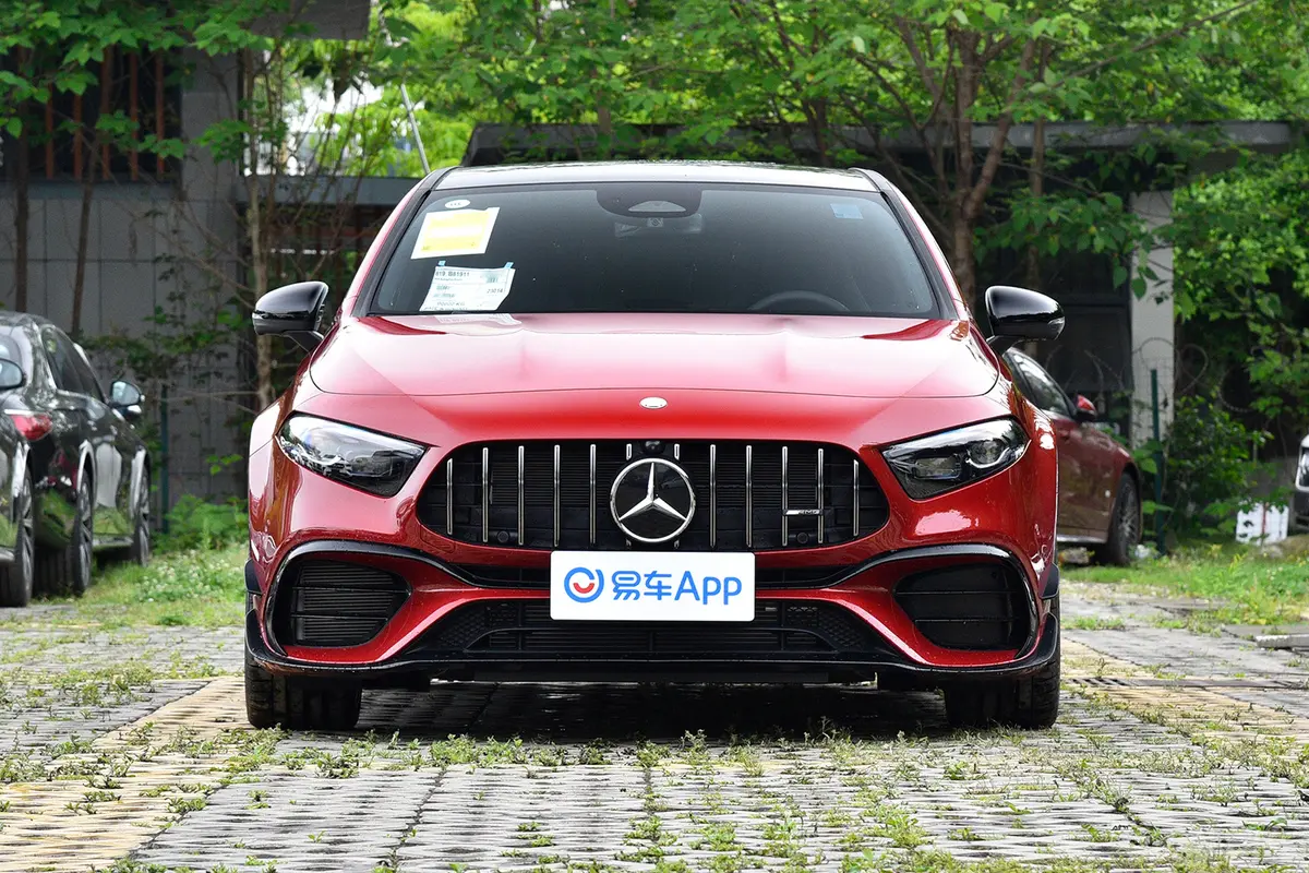 奔驰A级 AMG(进口)AMG A 45 S 4MATIC+正前水平