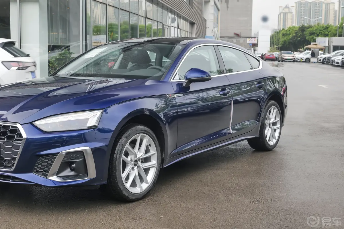 奥迪A5Sportback 40 TFSI 时尚动感型外观细节