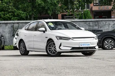 2024款 秦PLUS新能源 EV 荣耀版 510km 领先型外观