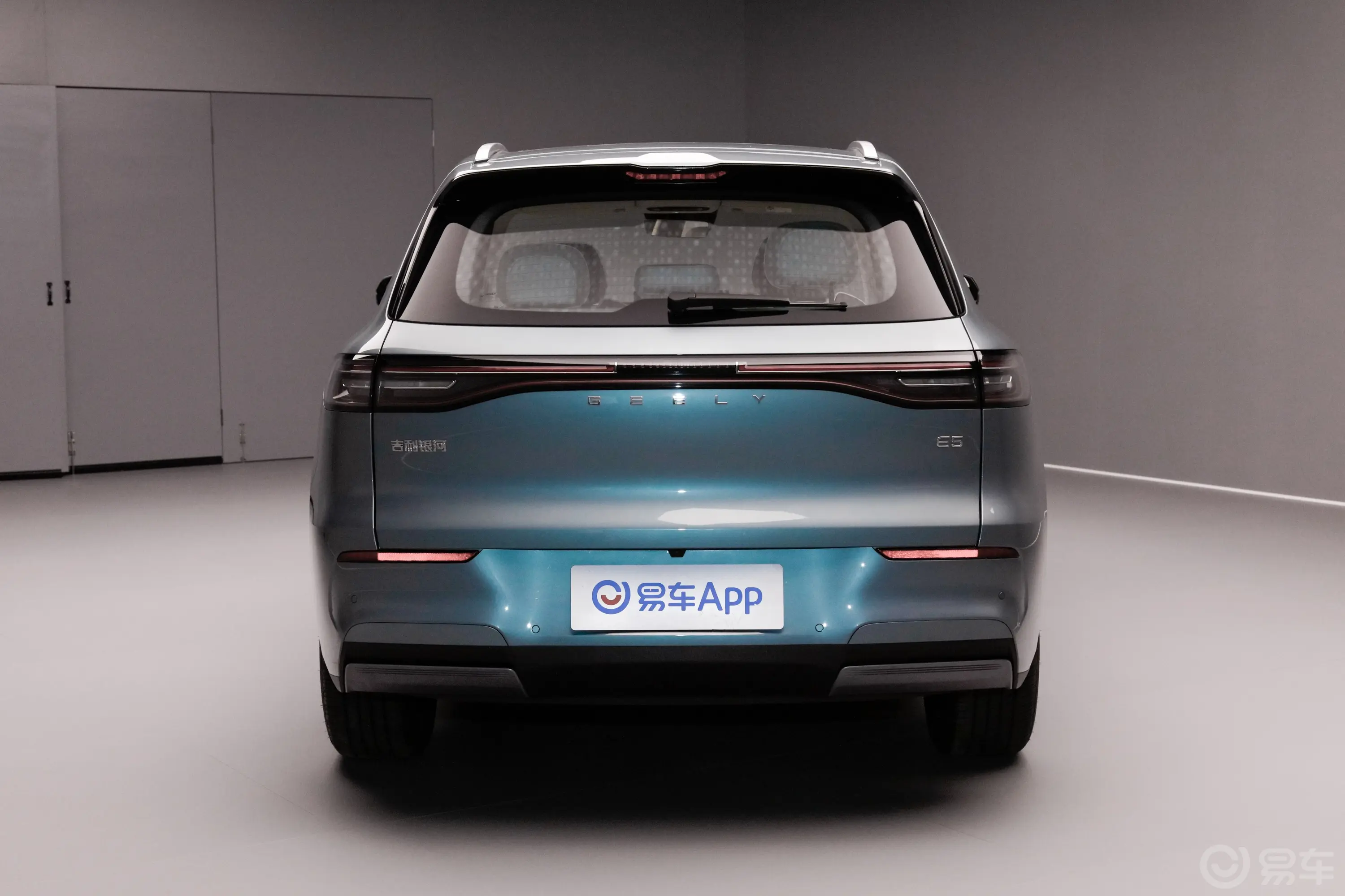 银河E5530km 星舰版正后水平