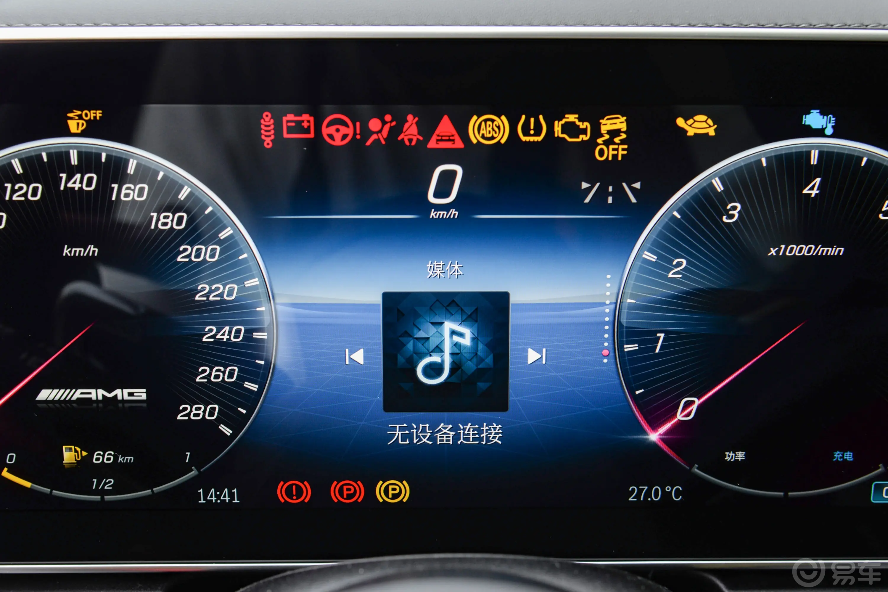 奔驰GLC轿跑 AMGAMG GLC 43 4MATIC 轿跑SUV主驾驶位