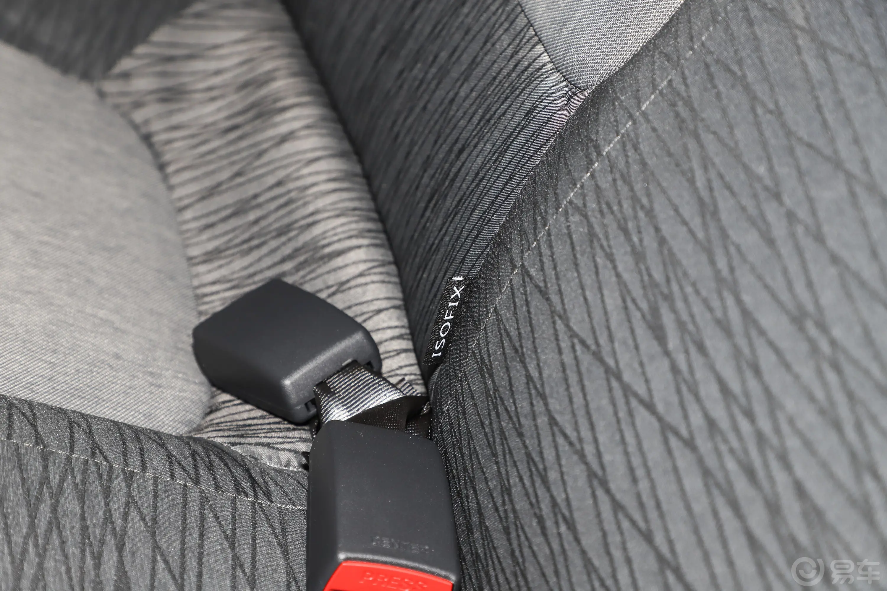 焕驰1.4L 自动舒适天窗版儿童座椅接口