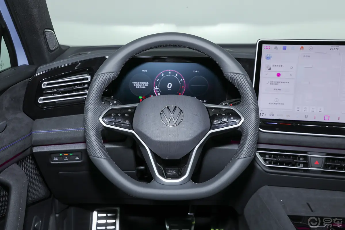 途观LPro 380TSI 四驱R-Line智尊版 5座方向盘