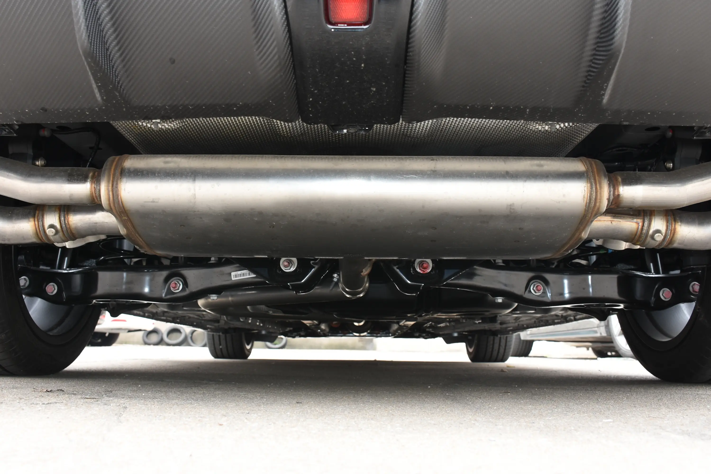 影豹270T 双离合S版后悬架整体