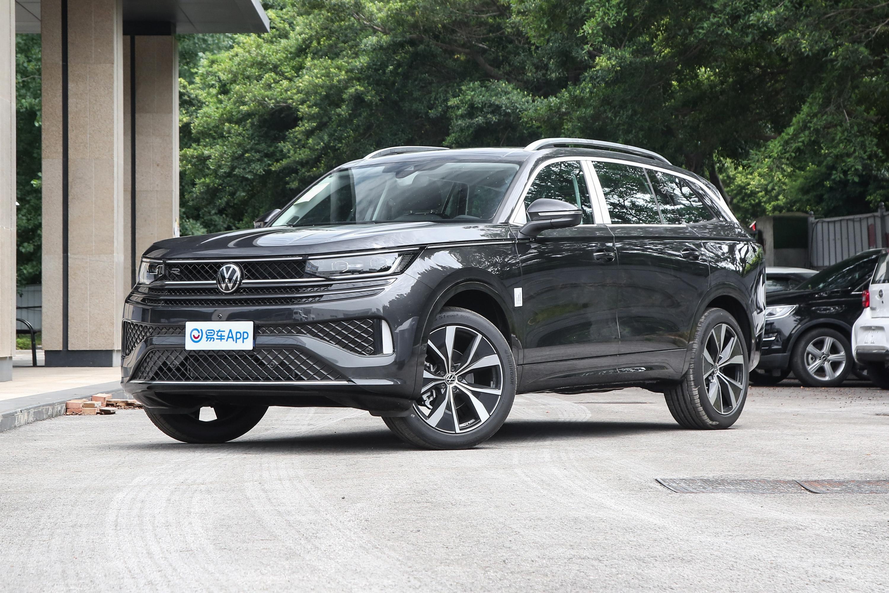 【揽巡众享款 380TSI 四驱R-Line巡礼版侧前45度车头向左水平图片-汽车图片大全】-易车