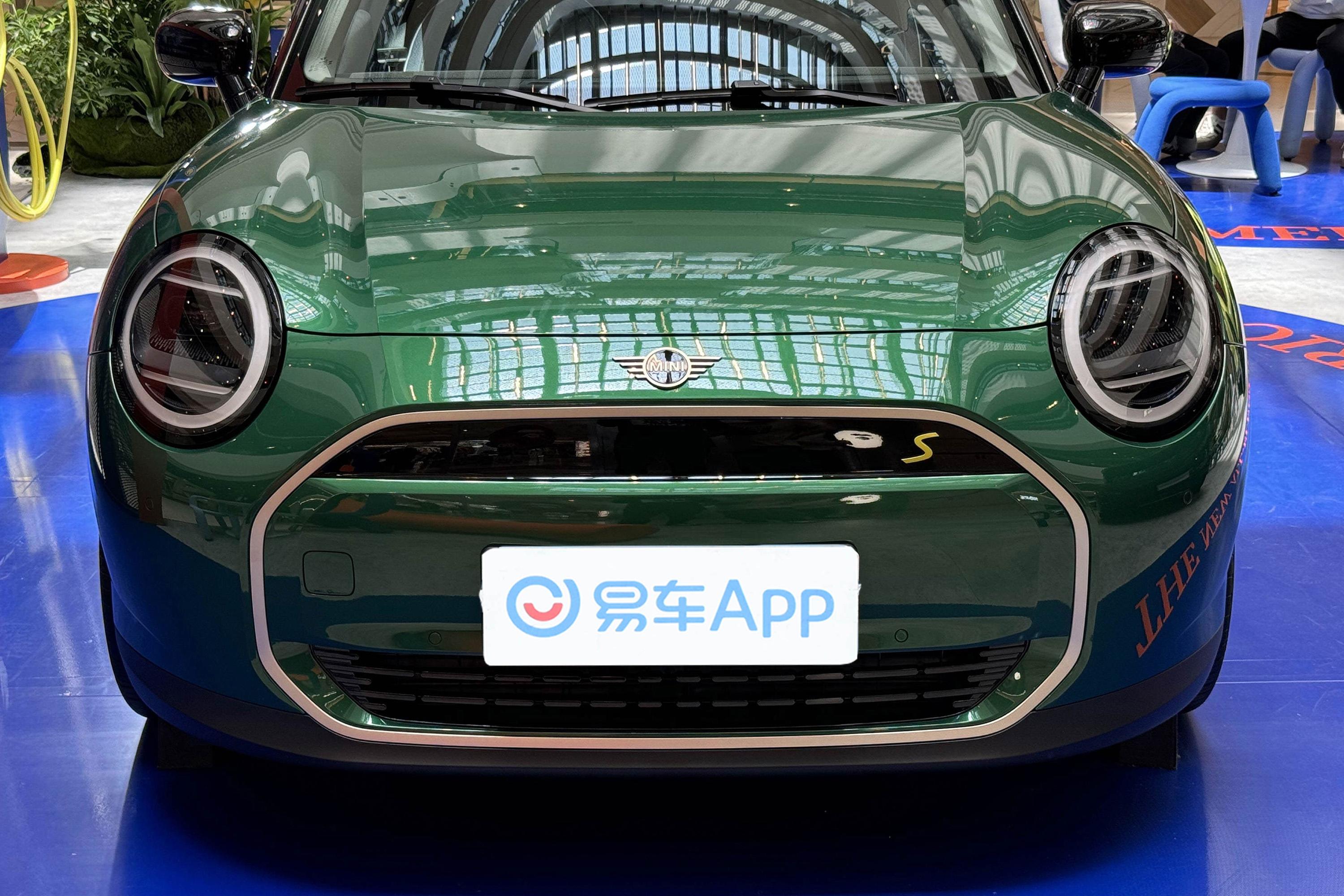 【电动MINI COOPER452km COOPER SE 艺术家外观细节图片-汽车图片大全】-易车