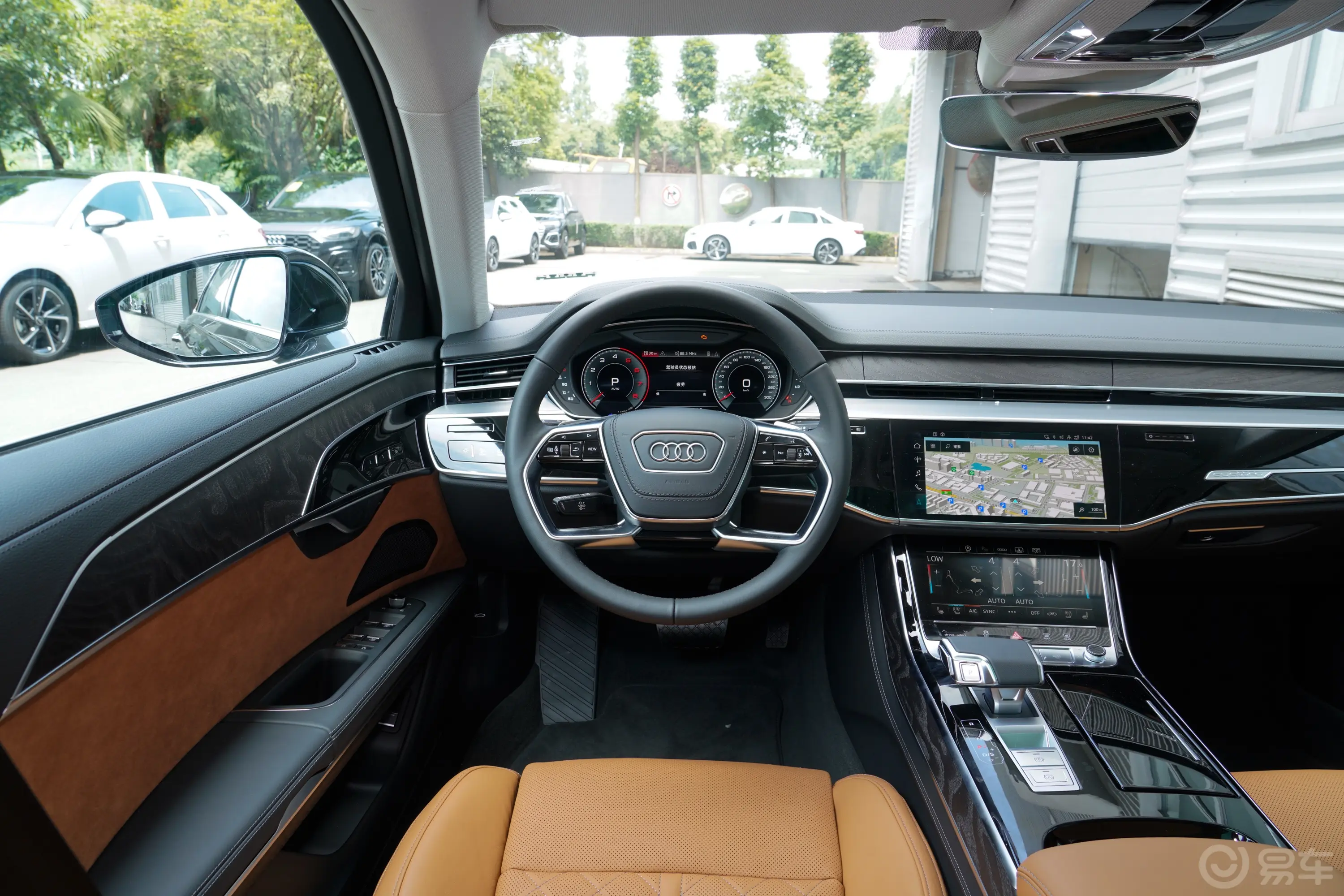 奥迪A8A8L 50 TFSI quattro 臻选型驾驶位区域