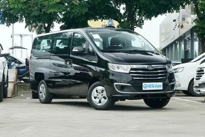 2025款 瑞风M3 PLUS 1.8L 舒适版 7座外观