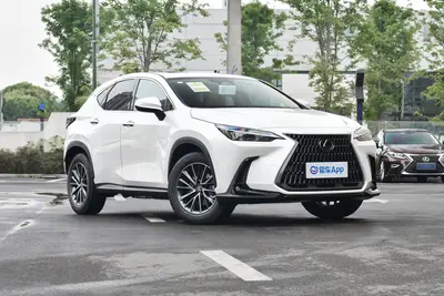 2024款 雷克萨斯NX 插电混动 400h+ 畅悦版外观