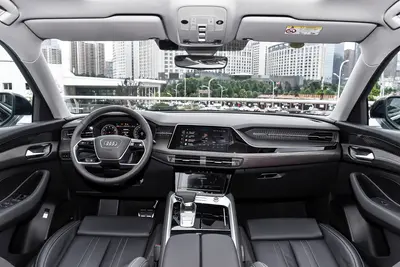 2024款 奥迪Q6 40 TFSI quattro 观云型 羽林套装 7座内饰