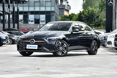 2024款 奔驰C级 插电混动 改款三 C 350 e L外观