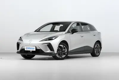 2023款 MG4 EV 415km 后驱出海冠军版外观