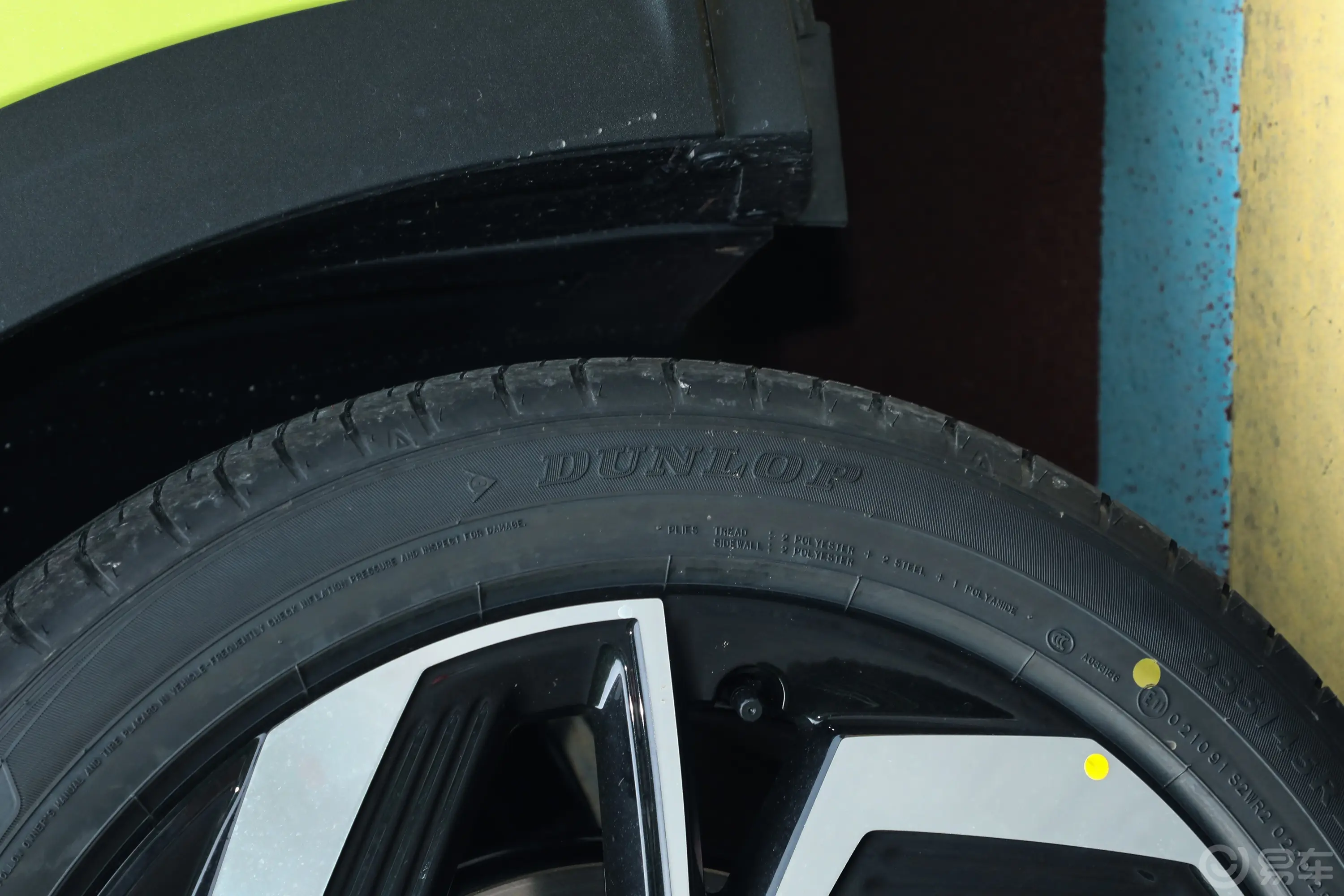 深蓝S07增程版 215km 215Max乾崑智驾ADS SE版前轮胎品牌