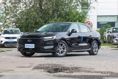 2023款 蒙迪欧 EcoBoost 180 豪华型外观