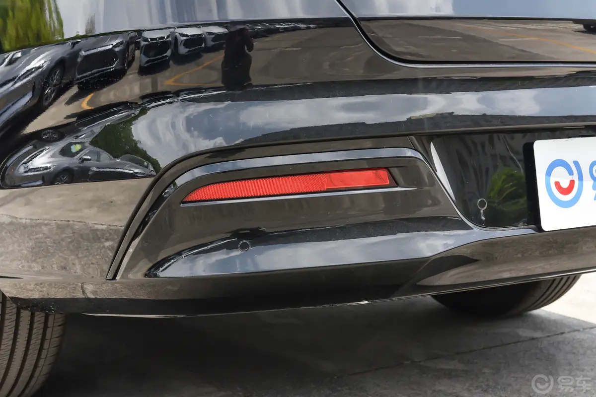 秦PLUS新能源EV 荣耀版 420km 领先型外观细节