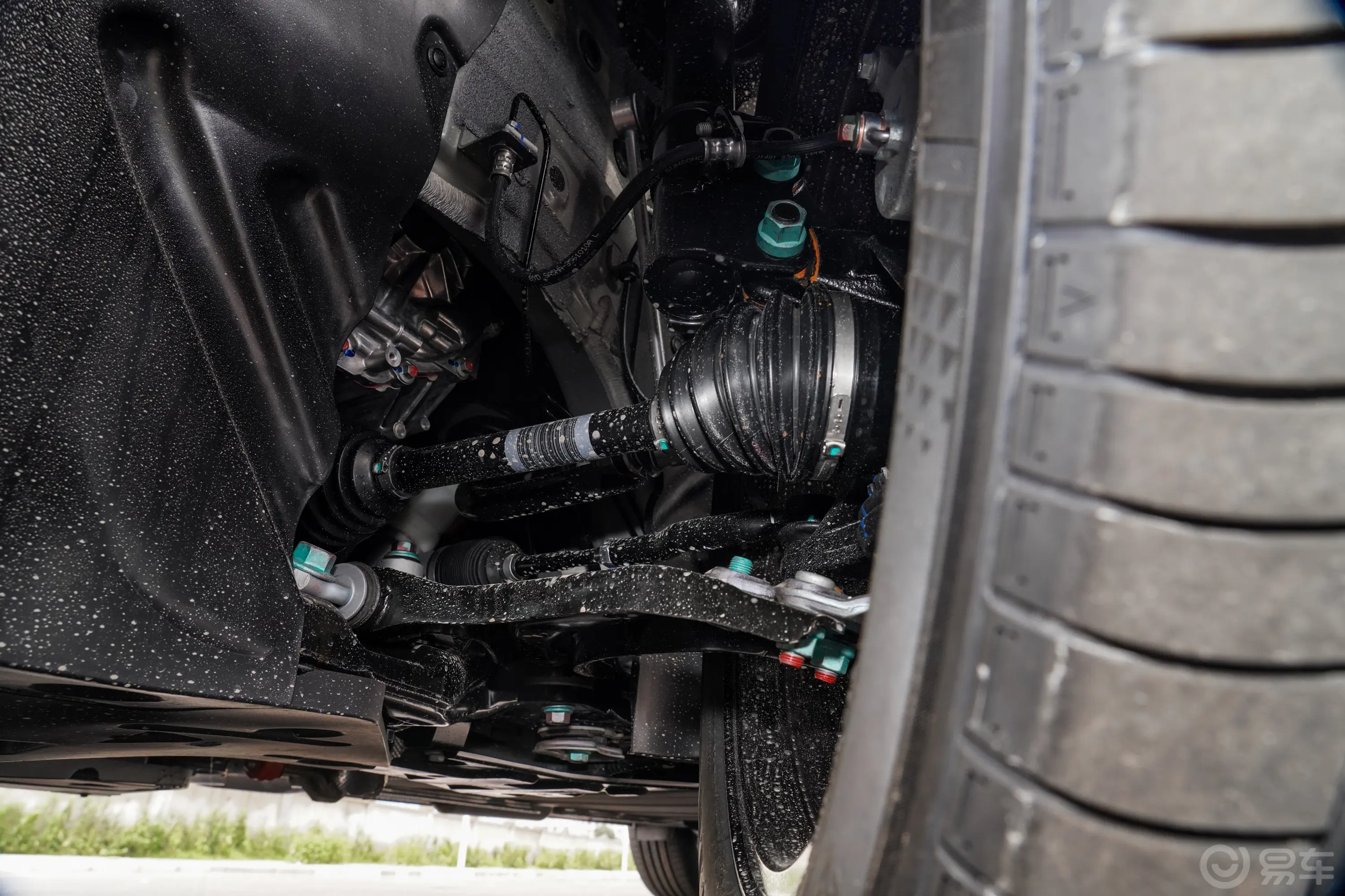 宋L DM-i1.5L 112km 领先型左侧前悬架