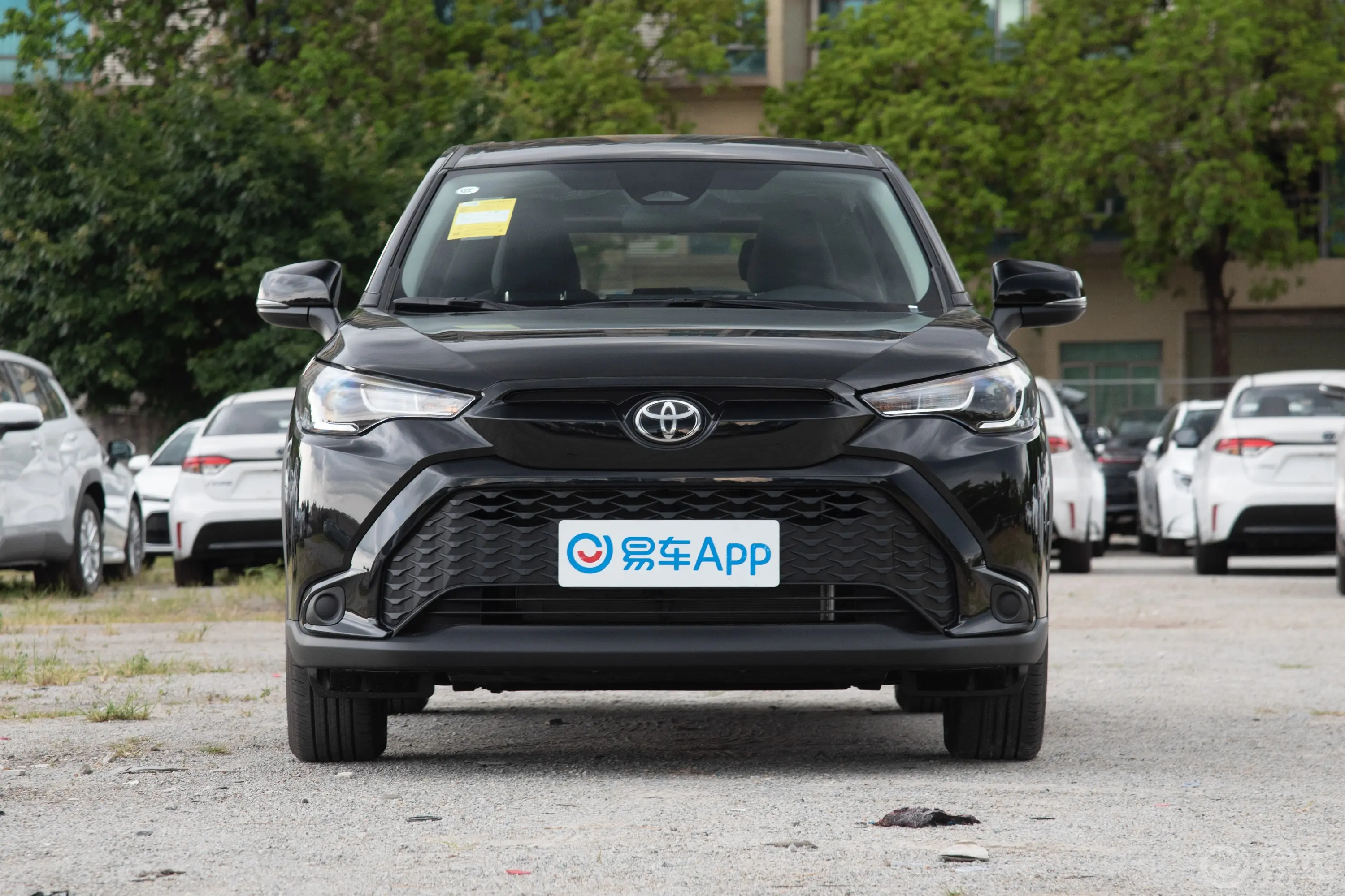 锋兰达双擎 2.0L 领先版正前水平