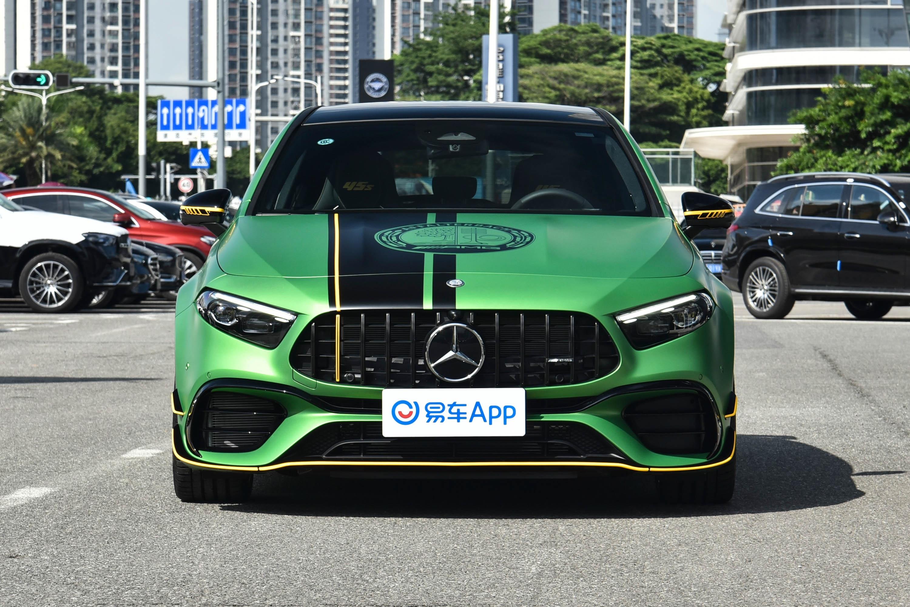 【奔驰A级 AMG(进口)AMG A 45 S 4MATIC+ 魔焰绿特别版正前水平图片-汽车图片大全】-易车