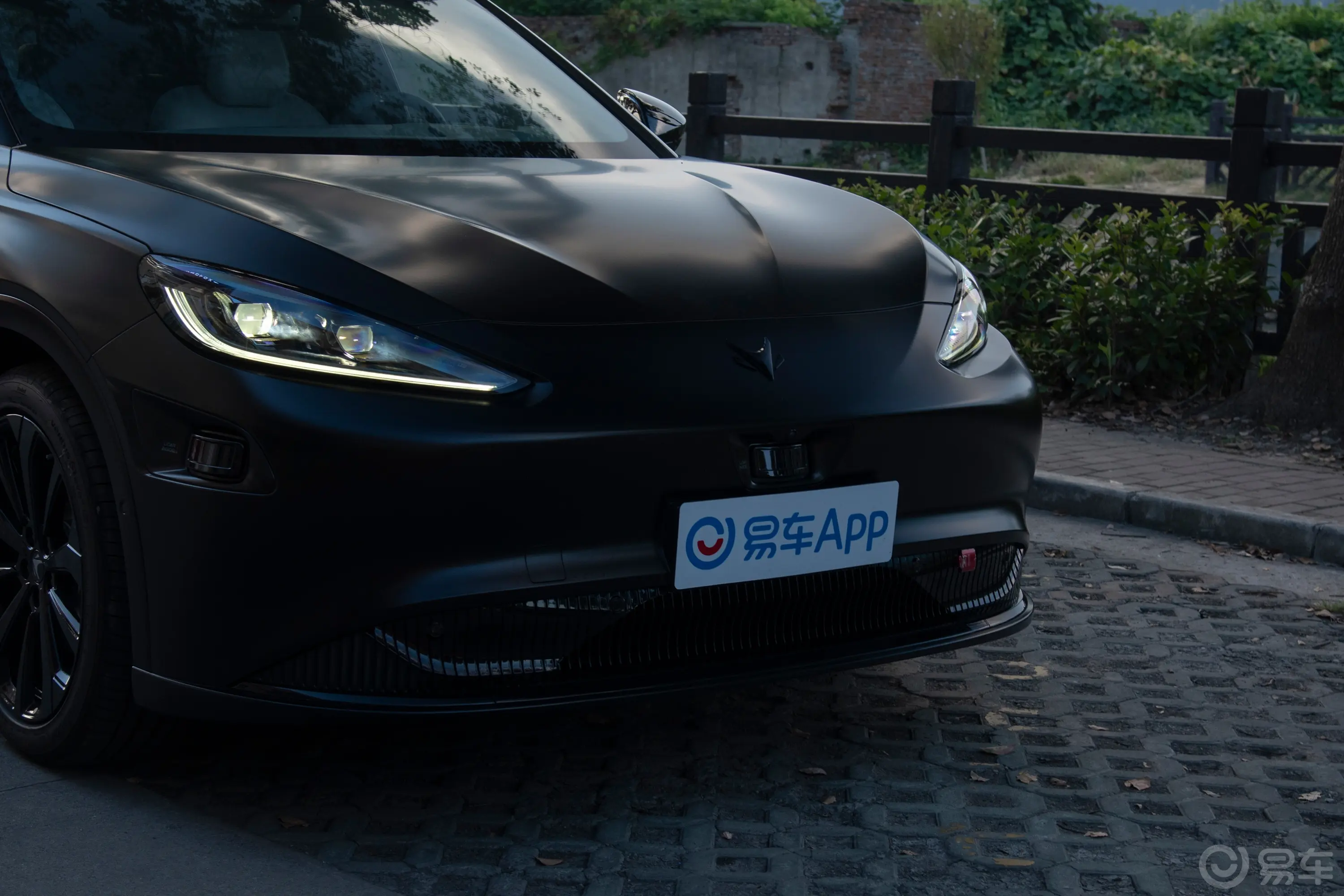 极狐 阿尔法S602km 先⾏版PRO外观灯组
