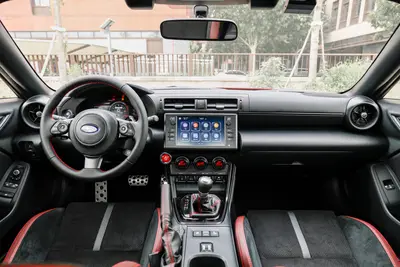 2025款 斯巴鲁BRZ STI Sport 2.4L 自动版EyeSight内饰