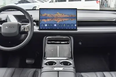 2024款 AION V 埃安霸王龙 520km 智尊版内饰