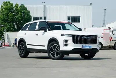 2025款 探索06 都市版 1.6T 两驱舒适版外观