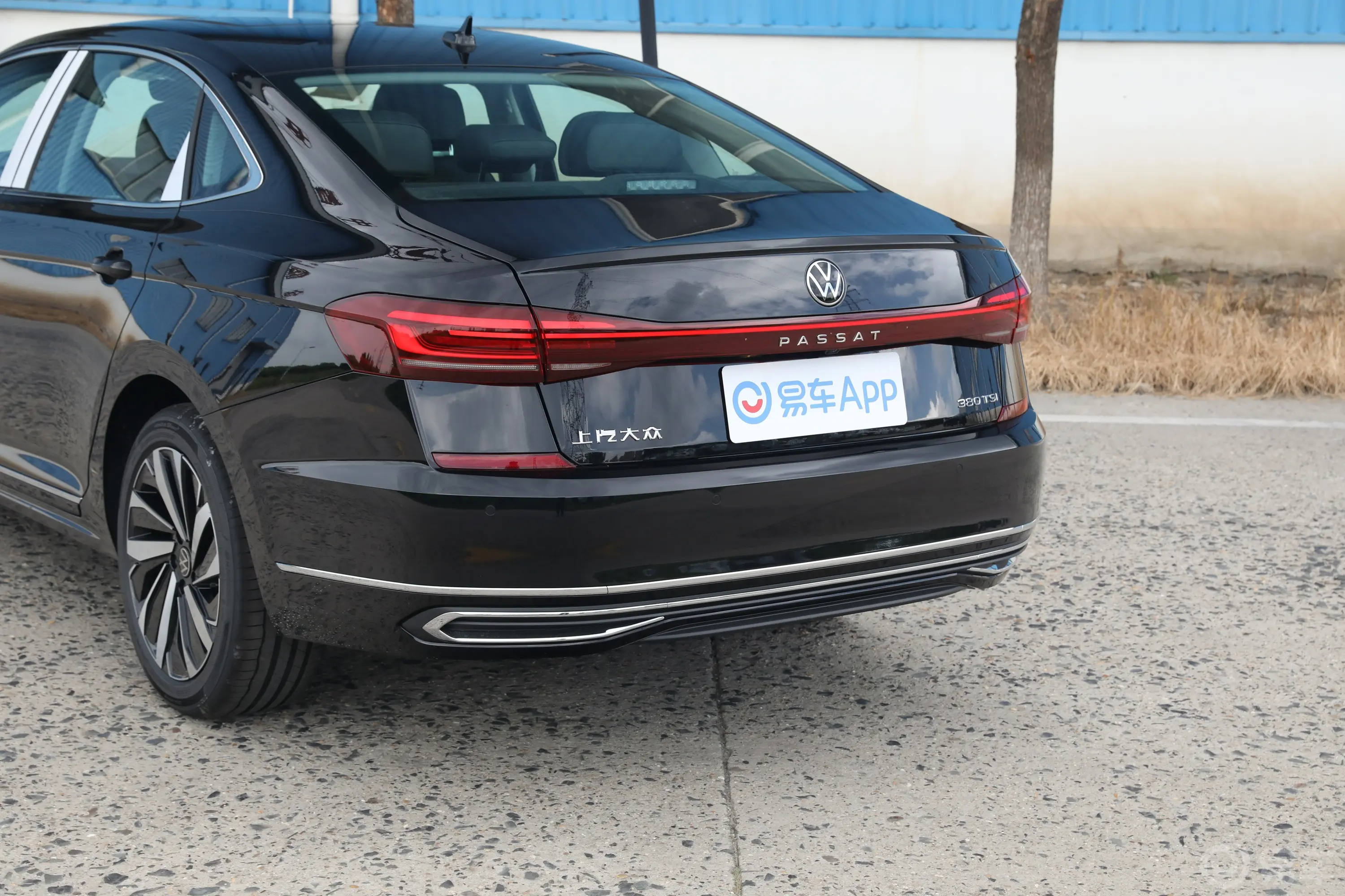 帕萨特出众款 380TSI 龙腾版外观灯组