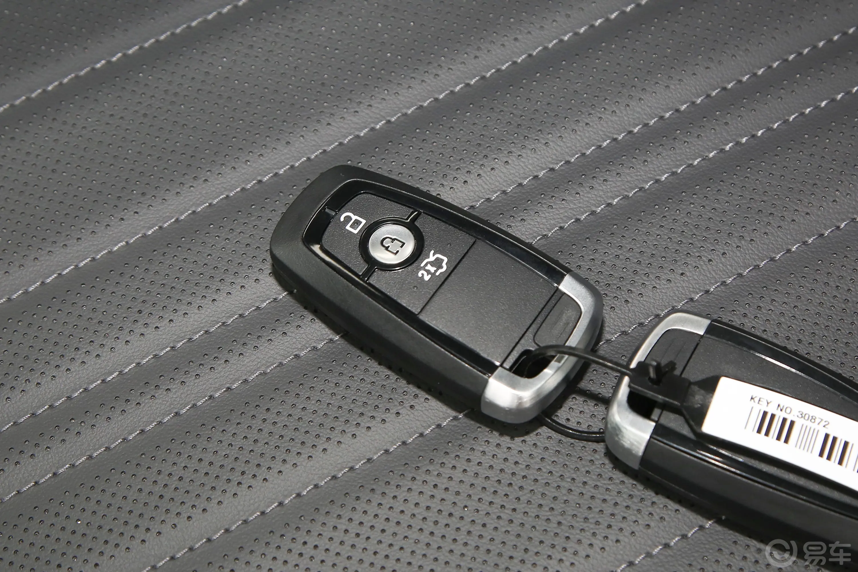 蒙迪欧1.5T EcoBoost 豪华型钥匙正面