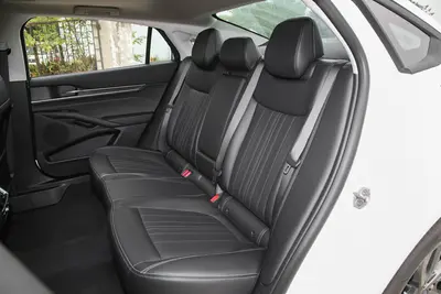 2025款 蒙迪欧 1.5T EcoBoost 豪华型空间