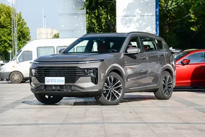 2025款 捷途X70 PLUS 1.5T 双离合旗舰版 7座外观