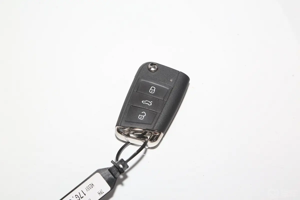 速腾300TSI 双离合超越版钥匙正面