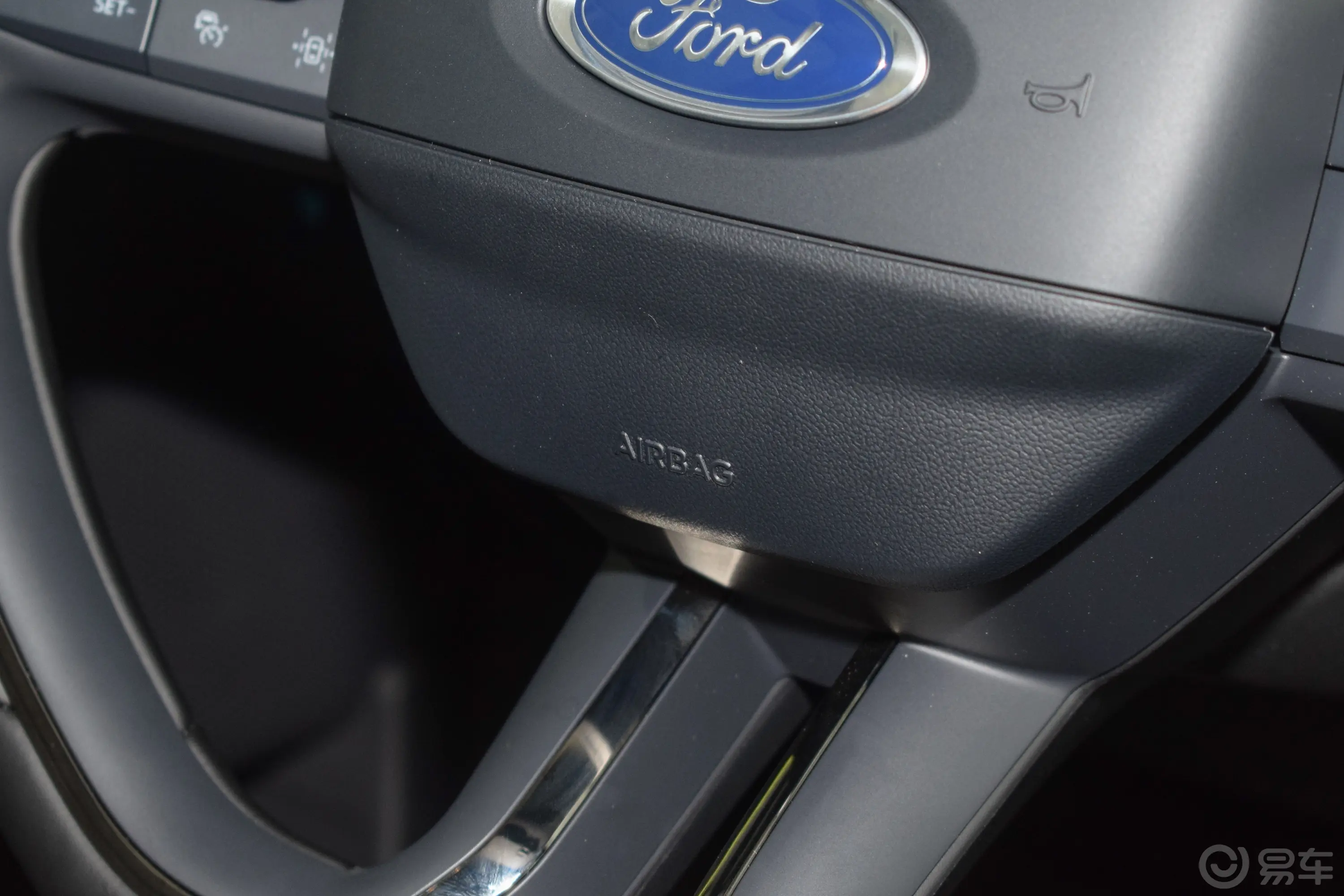 蒙迪欧E-混动 2.0T EcoBoost 运动版主驾安全气囊